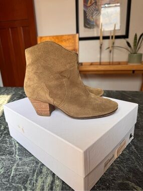Isabel Marant Dicker ankle boots